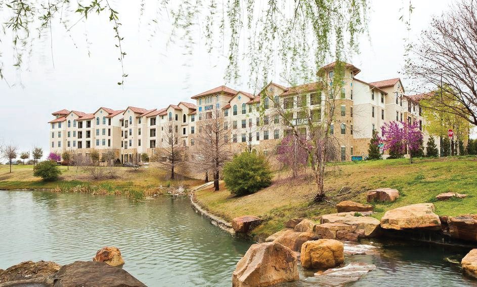 big build view of Pound